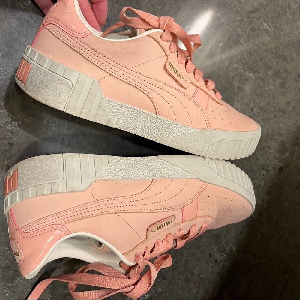 Puma Pink Platform Sneakers, women’s size 8 - Picture 3 of 7
